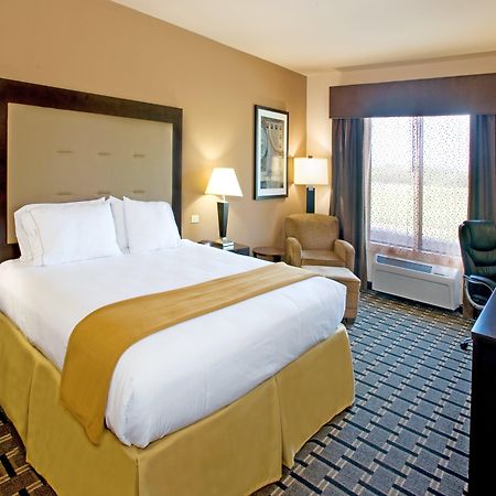 Holiday Inn Express And Suites Beeville By Ihg Zimmer foto